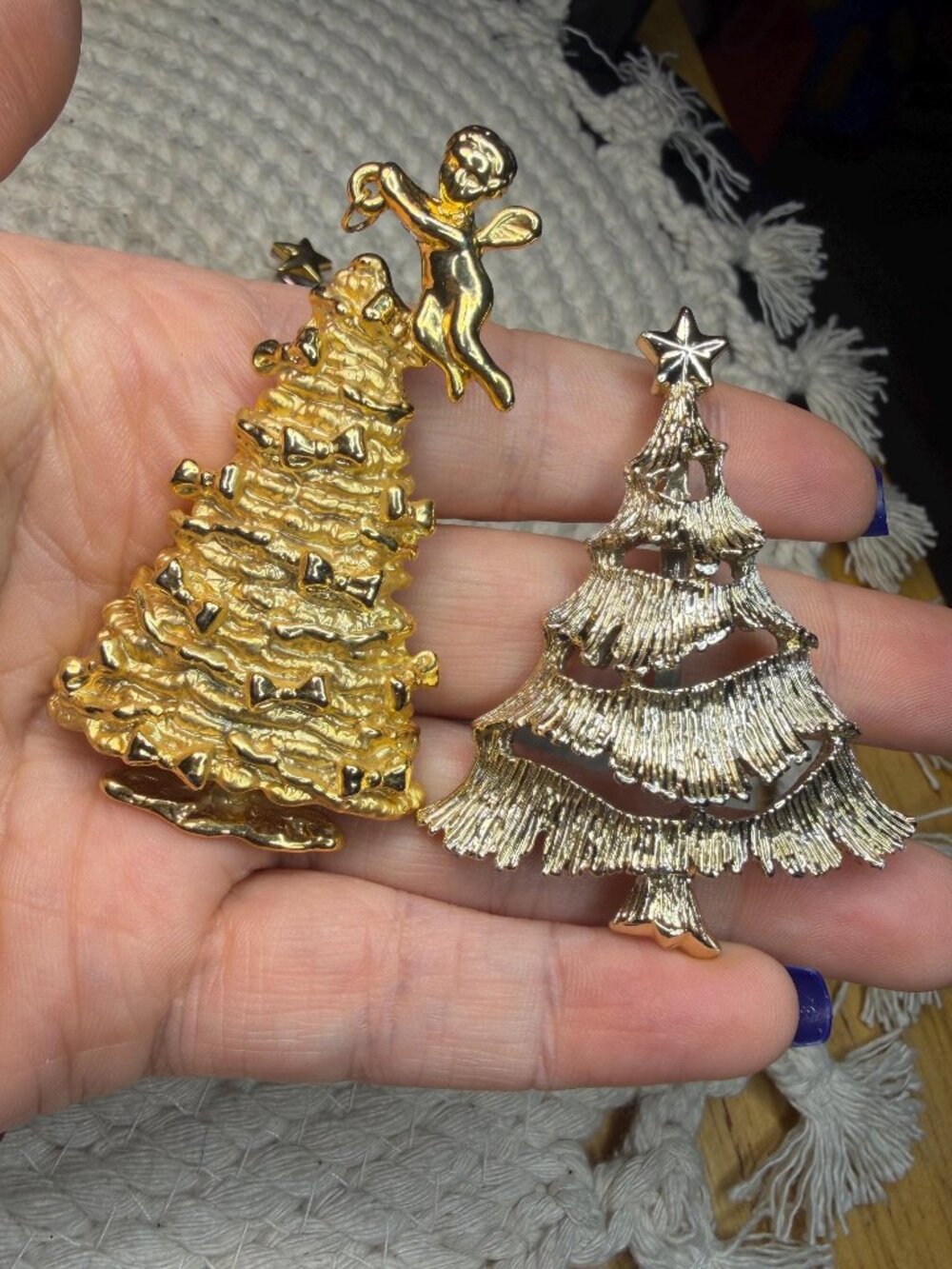 Christmas Tree Brooch Lot of 16 | Vintage Modern | Jewelry Tree Craft Collection - Picture 8 of 15